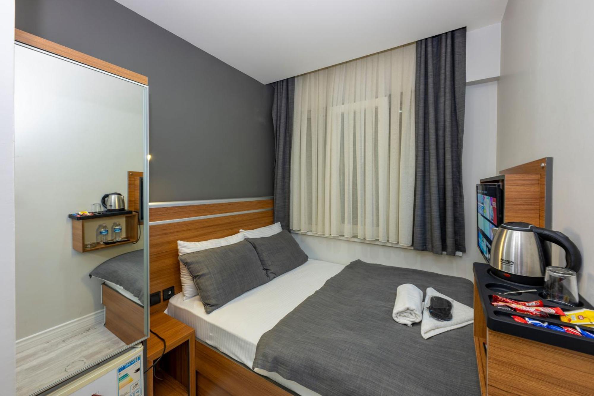 Mayza Otel Истанбул Екстериор снимка