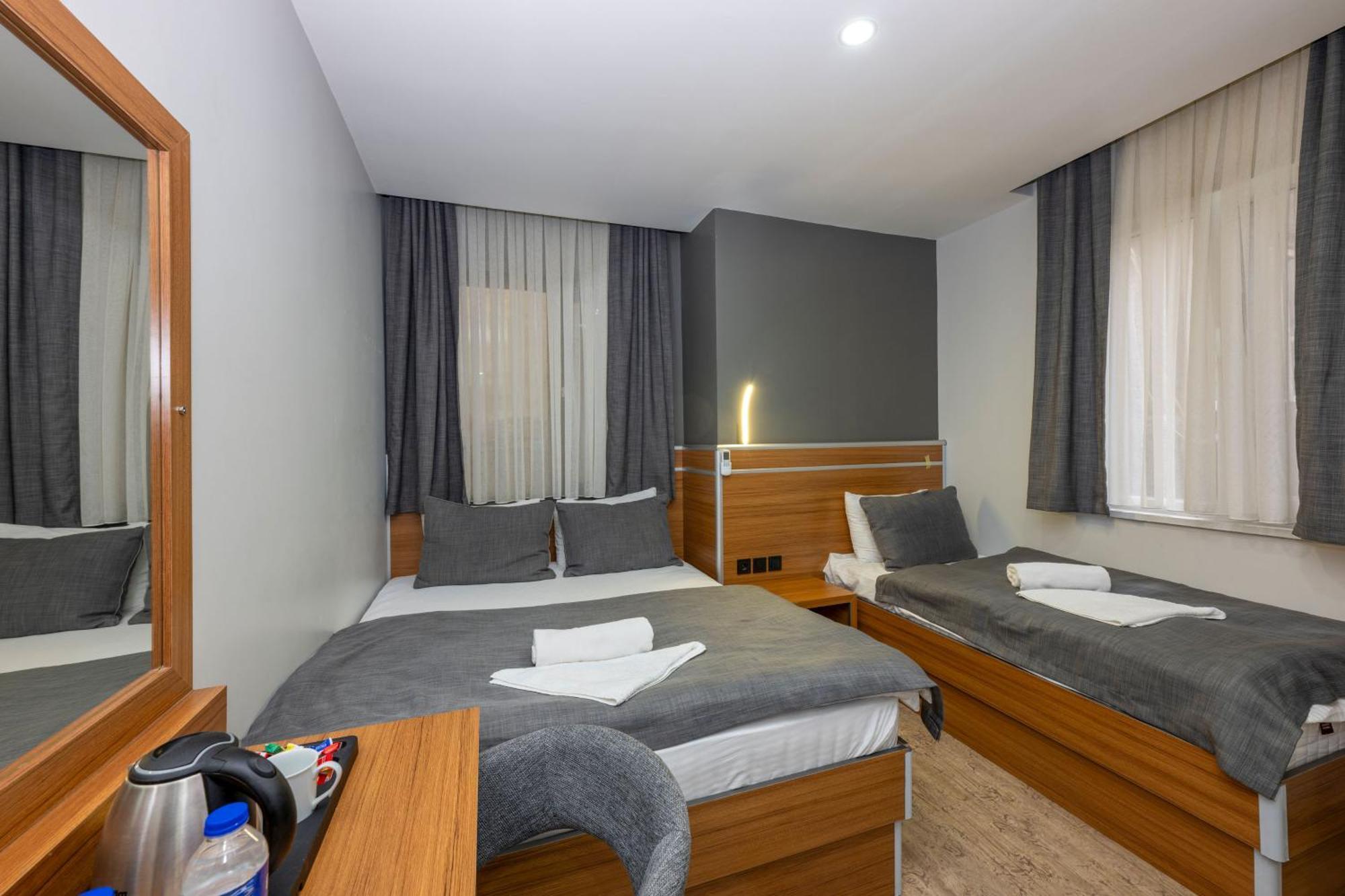 Mayza Otel Истанбул Екстериор снимка