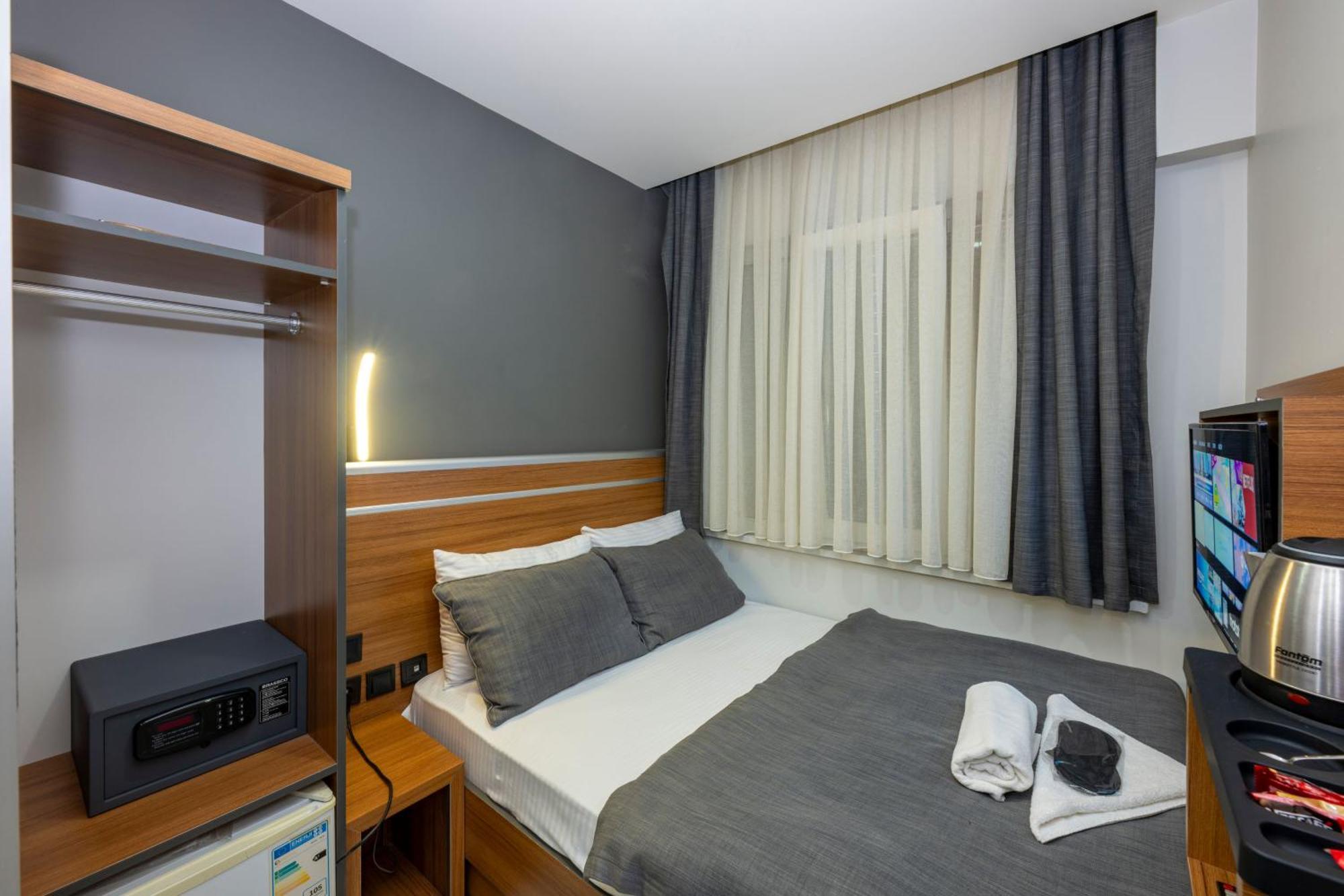 Mayza Otel Истанбул Екстериор снимка