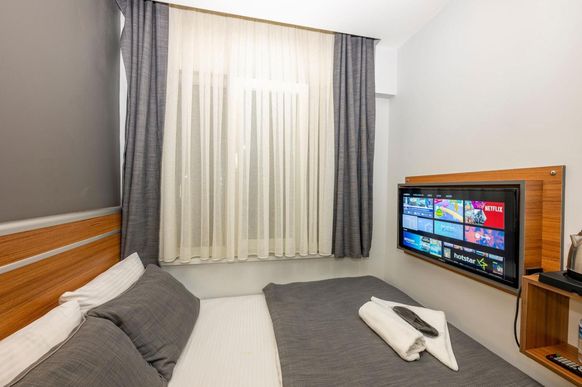 Mayza Otel Истанбул Екстериор снимка